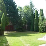 Luna Apartmanhaz *