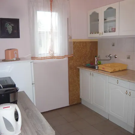 Luna Apartamento Siófok