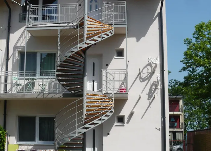 Luna Apartmanhaz