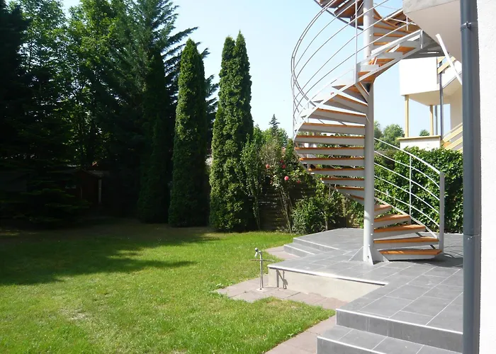 Luna Apartmanhaz Апартаменты *